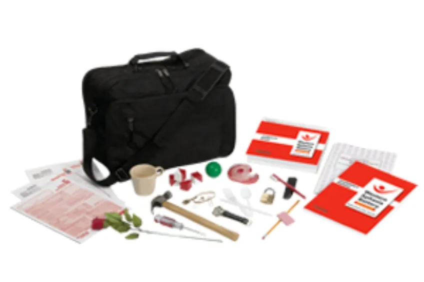 Western Aphasia Battery-Revised (WAB-R Complete Kit (with Manipulatives))