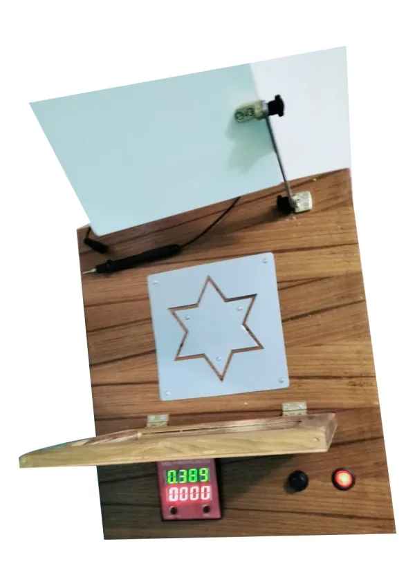Mirror Drawing Apparatus Digital with timer and error counter